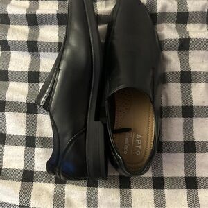 APTO Elegant Black Footwear